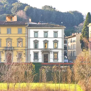 Serristori Palace Aparthotel Florence