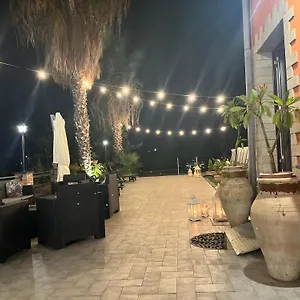 La Pomelia Sofia Bed & Breakfast