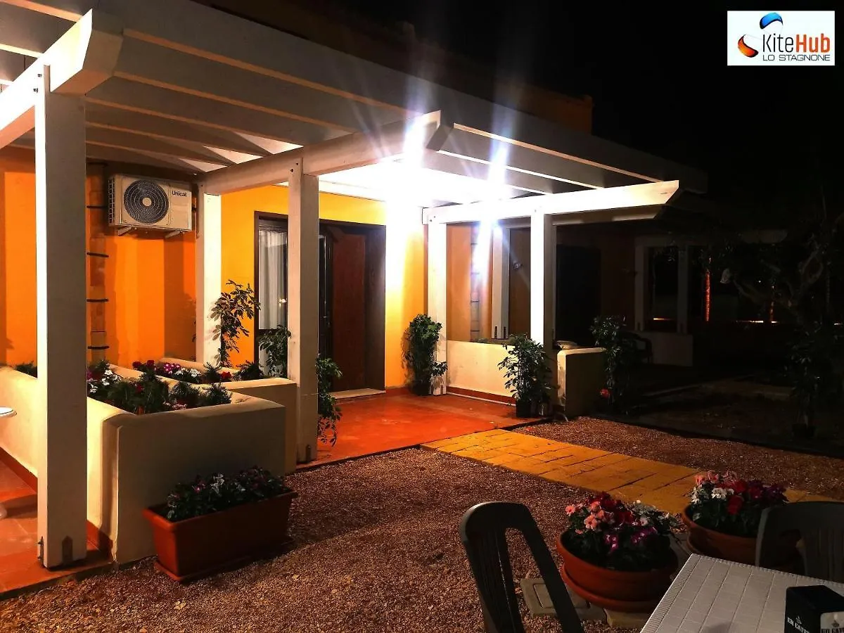 Kite Hub Lo Stagnone Bed and Breakfast Birgi Vecchi Italië