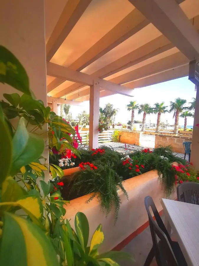 Kite Hub Lo Stagnone Bed and Breakfast Birgi Vecchi 0*,
